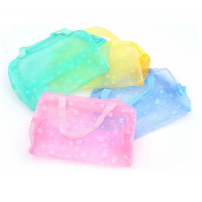 質  OEM Foldable PVC Cosmetic And Toiletry Bags Portable Makeup Bag With Zipper 工場