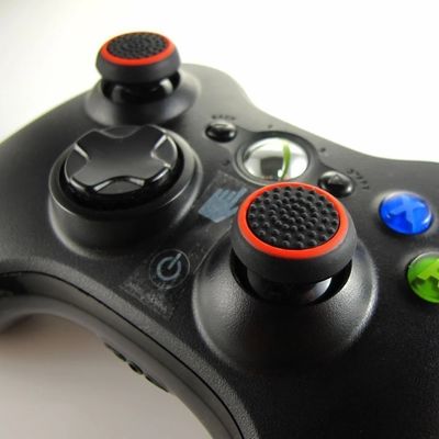 ソニーPlayStationのコントローラーの付属品のためのPS3 PS4 XBOX 1のための卸し売りコントローラーの親指のシリコーンの棒のグリップ カバー