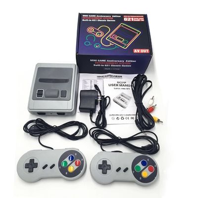 工場価格のレトロの小型古典TVのビデオ ゲーム コンソール組み込み621のゲームの手持ち型の賭博プレーヤーのレトロ携帯用ゲーム コンソール