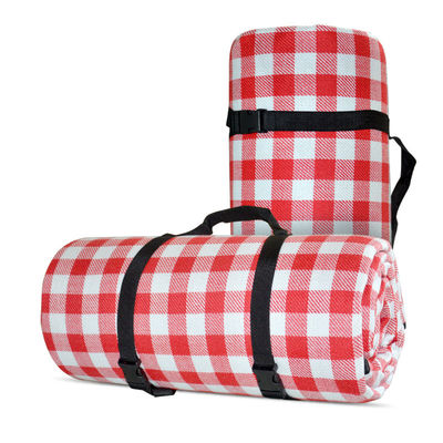 赤くおよび白い180*200ピクニック敷物の特大のピクニック毛布