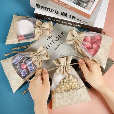 軽量の耐久のバーラップ キャンデーの結婚披露宴の好意のための薄い袋のドローストリングのギフト袋の宝石類の袋