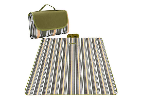 昼食のための携帯用折り畳み式の屋外のピクニック付属品の特大のピクニック毛布